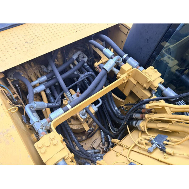 2007 Caterpillar 320DL-47074744