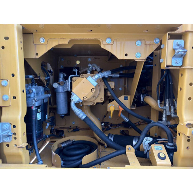 2019 Caterpillar 323-47074821