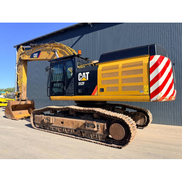 2017 Caterpillar 352F-47074998