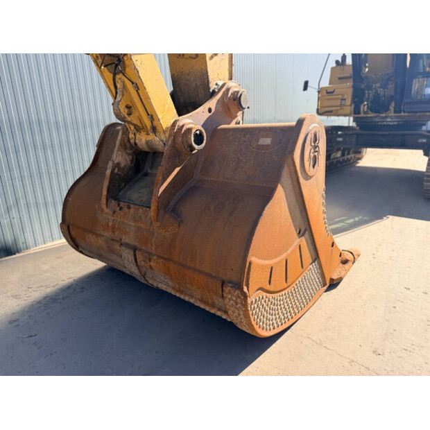 2017 Caterpillar 352F-47075016
