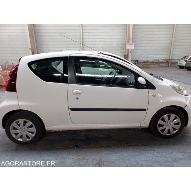 2012 Peugeot 107-47088950