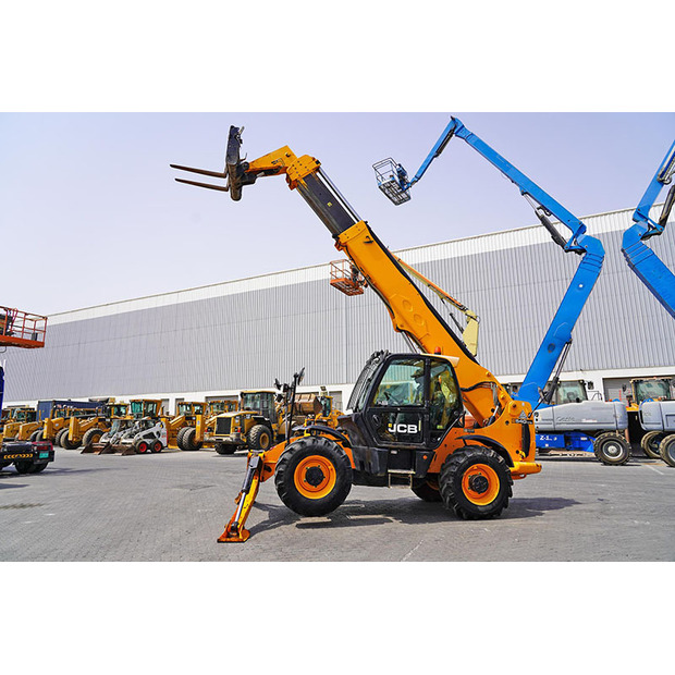 2016 JCB 540-170-47090006