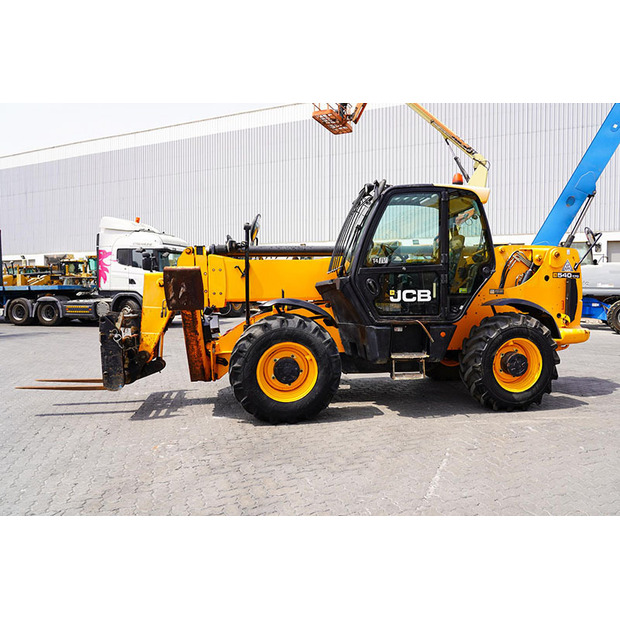 2016 JCB 540-170-47090012