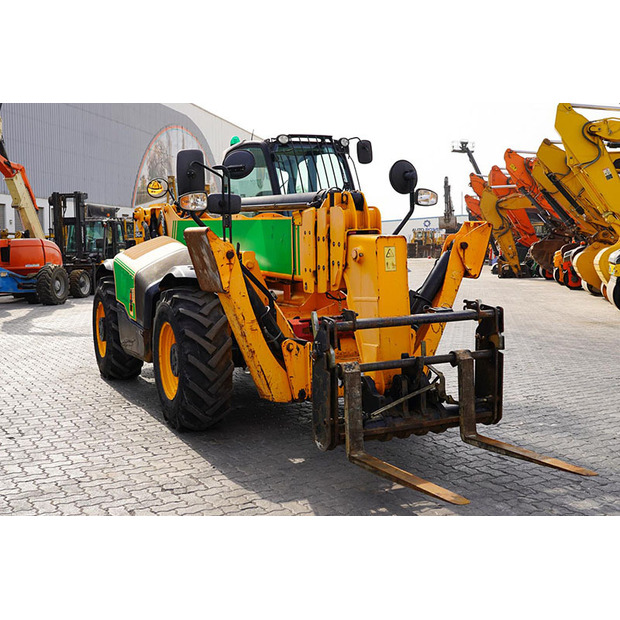 2017 JCB 540-170-47090018