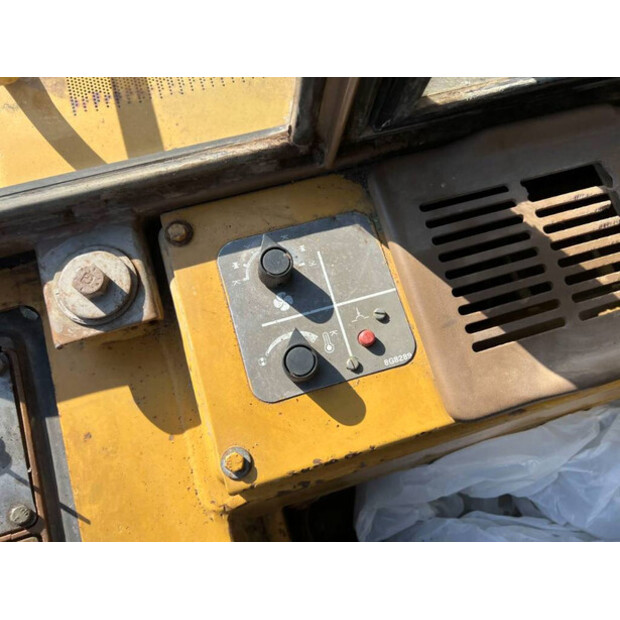 1986 Caterpillar 953-47091710