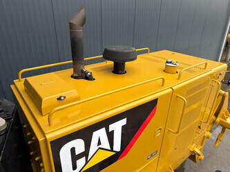 2018-caterpillar-140k-1451395-47091942