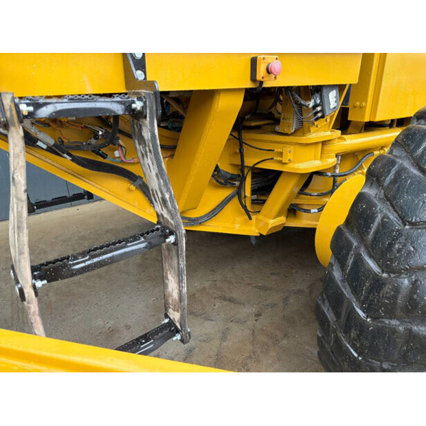 2018 Caterpillar 140K-47091949