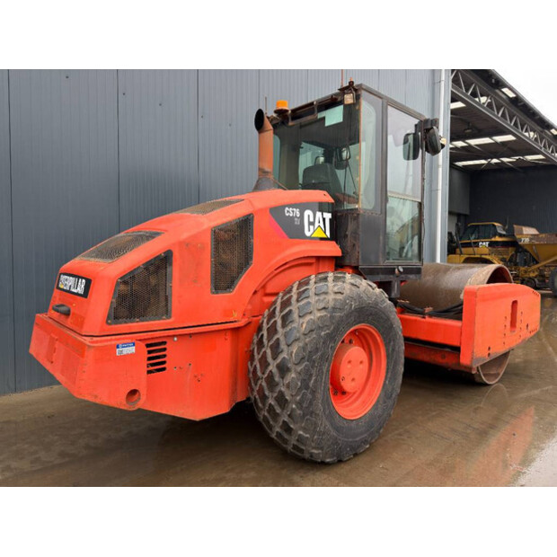 2011 Caterpillar CS76 XT-47092438
