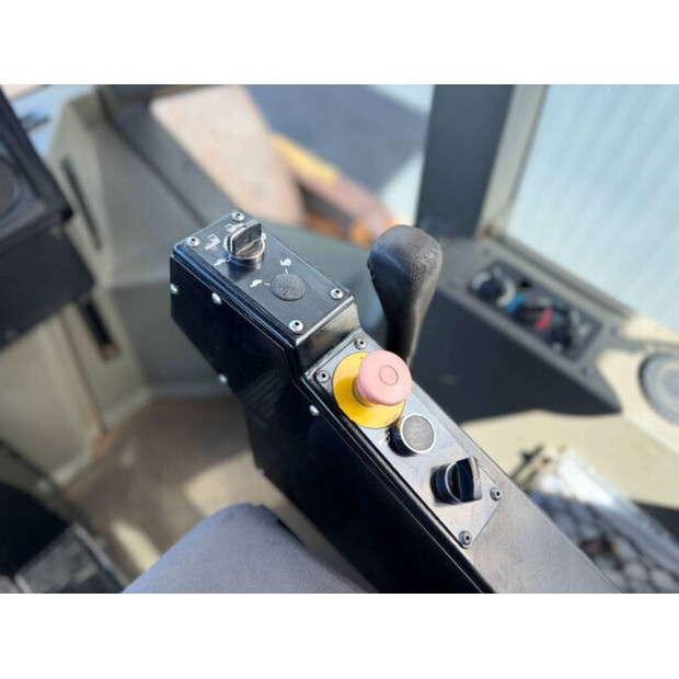 2011 DYNAPAC CA612D-47092537