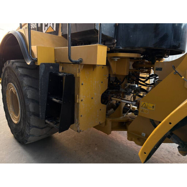 2017 Caterpillar 966M-47093342