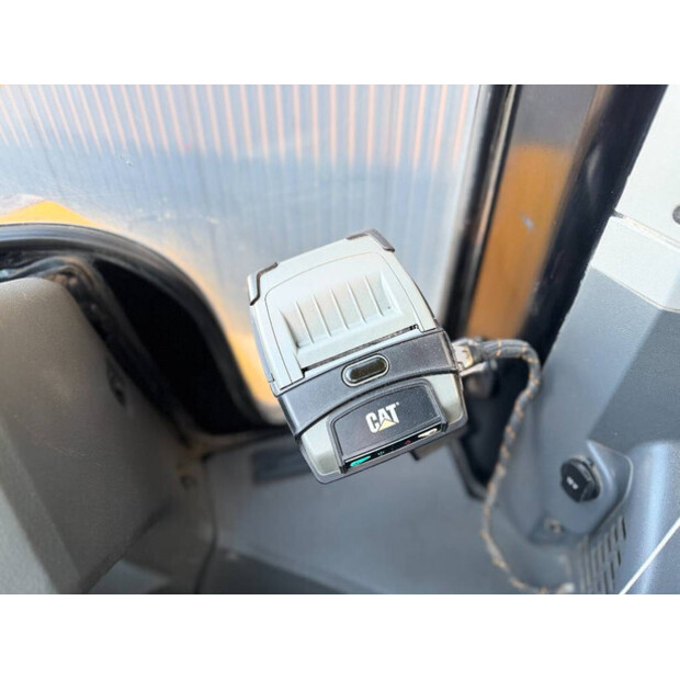 2017 Caterpillar 966M-47093363