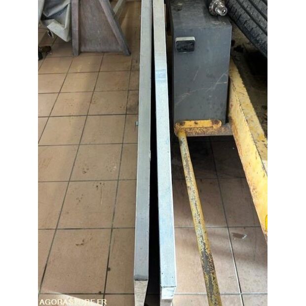 Other-47108199