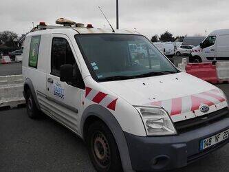 2006-ford-transit-connect-1451529-47108216