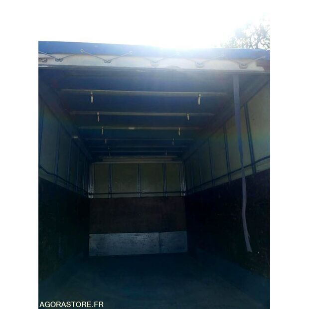 2000 Renault Master-47108375