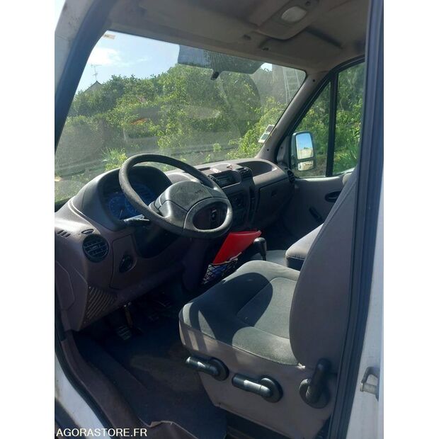 2000 Renault Master-47108378