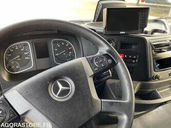 2017-mercedes-benz-atego-1451542-47108409