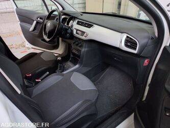 2013-citroen-c3-1451560-47108770