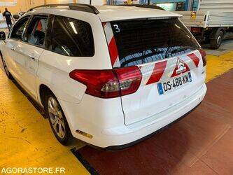 2015-citroen-c5-47108993