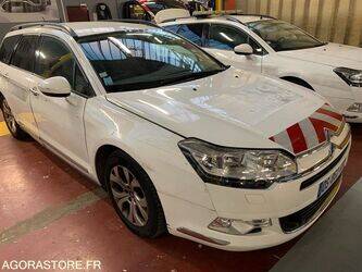 2015-citroen-c5-1451582-47109237