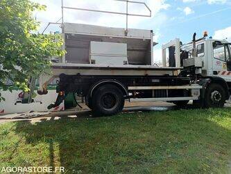 2011-iveco-150e28-47109297