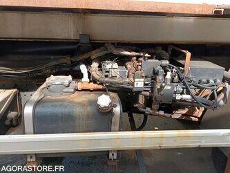 2011-iveco-150e28-47109302