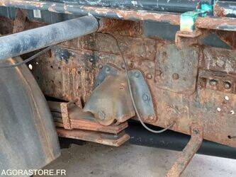 2011-iveco-150e28-47109321