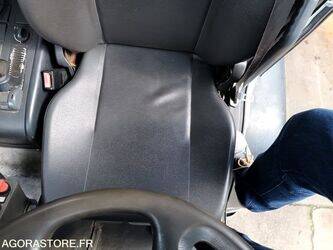 2011-iveco-150e28-47109332