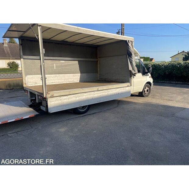 2005 Ford TRANSIT-47109339