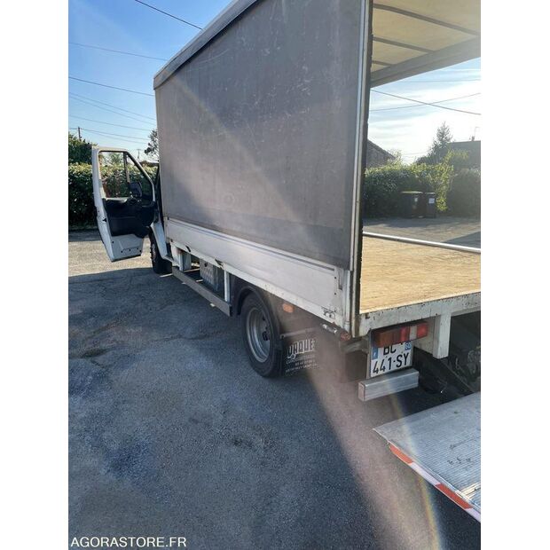 2005 Ford TRANSIT-47109344