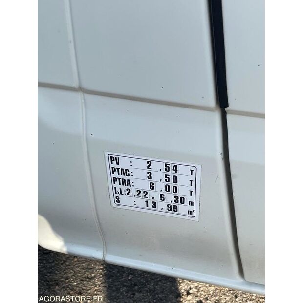 2005 Ford TRANSIT-47109353