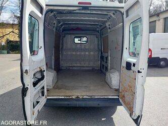 2006-peugeot-boxer-1451612-47109514