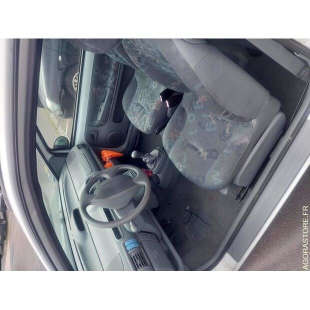 2006 Renault Twingo-47109682