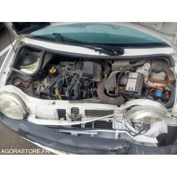 2006 Renault Twingo-47109684
