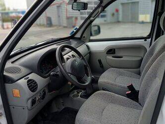 2003-renault-kangoo-1451649-47109765