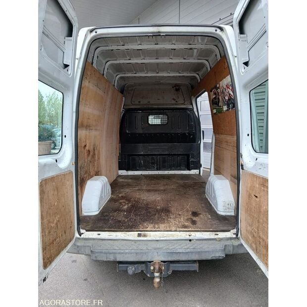 2006 Ford TRANSIT-47109844