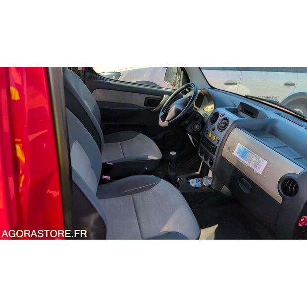 2007 Peugeot PARTNER-47109879