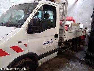 Image de CAMIONS À PLATEAU 2002 Renault Master