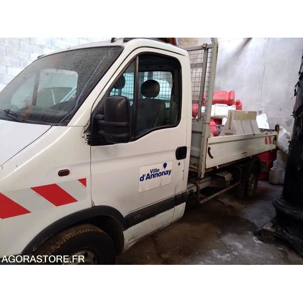 2002 Renault Master-47109914
