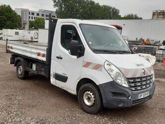 2011-renault-master-1451679-47109969