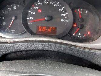 2011-renault-master-1451679-47109976