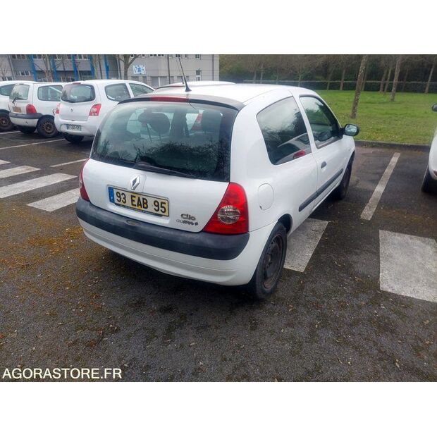 2005 Renault Clio-47110042