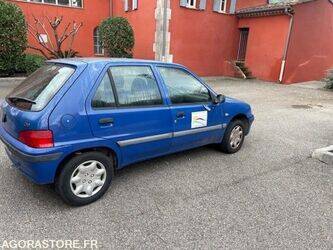 2002-peugeot-106-1451695-47110086