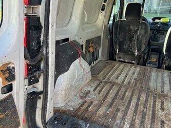 2009-renault-kangoo-1451696-47110096