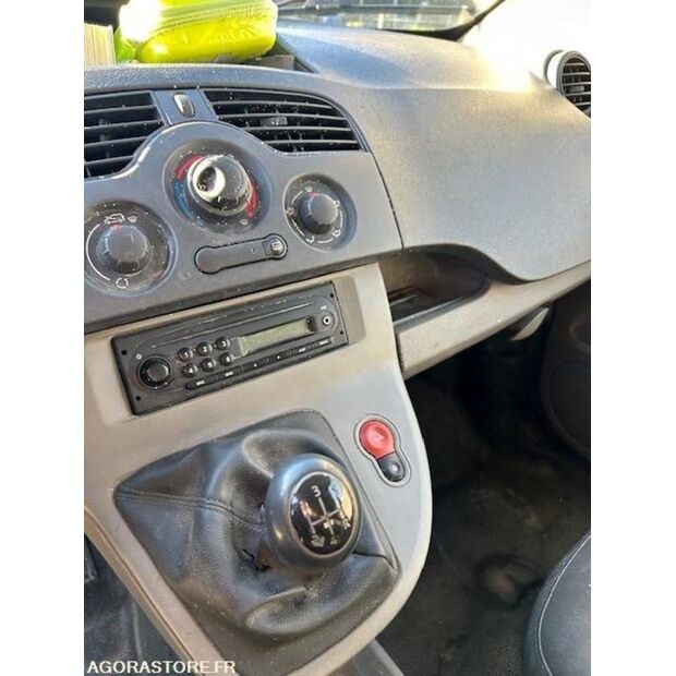 2009 رينو Kangoo-47110101