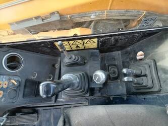 2014-jcb-540-170-1282530-47110492