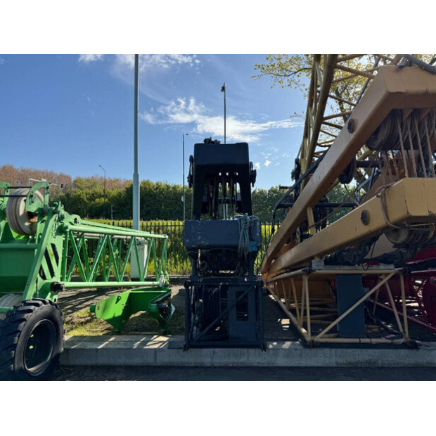 2002 ليبهير LR1100-47110505