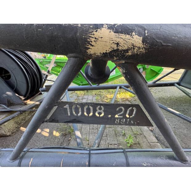 2002 ليبهير LR1100-47110518