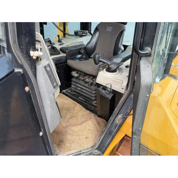 2018 كاتربيلر D6N LGP-47111179