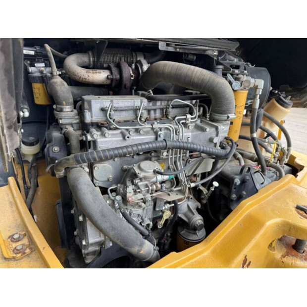 2011 كاتربيلر 907H-47111393