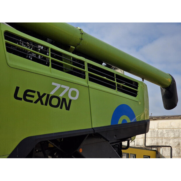 2017 CLAAS LEXION 770TT-47111679